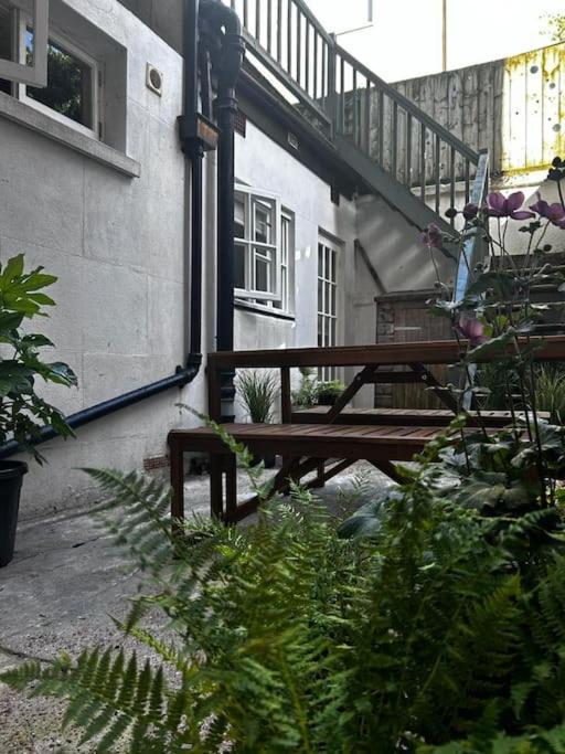 Apartment The Courtyard - Garden Flat Near Seafront Brighton